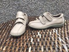 Freestep by Grosby ladies Comfort System shoes hook & loop easy fasten beige uk3