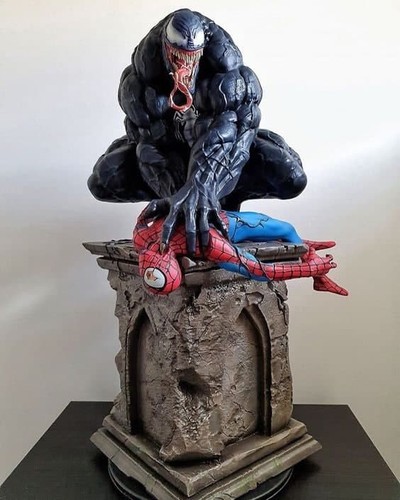Venom statue - (finished),
