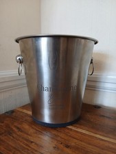 Robert David Large Stainless
