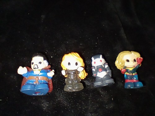 Marvel ooshies doctor - x,