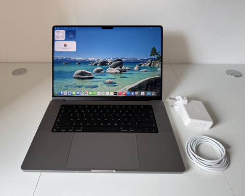 Apple macbook pro - 16", m1