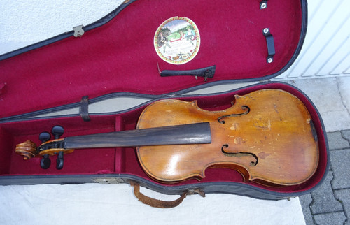 Old violin - , approx