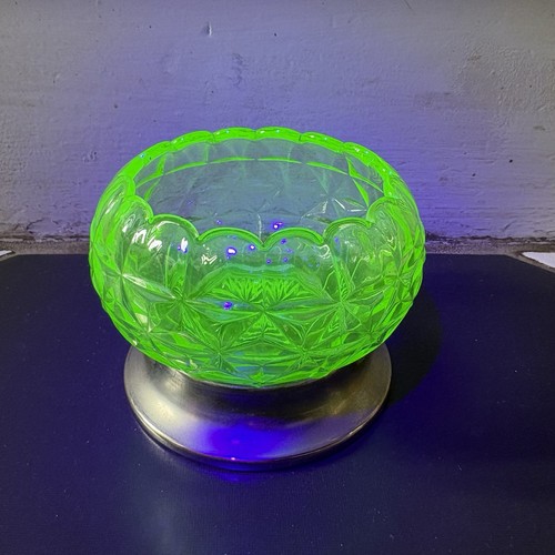 Vintage uranium glass - glass, bowl