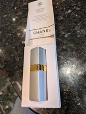Vintage CHANEL No 19