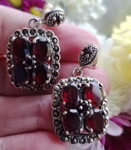 Oval garnets marcasite - &,