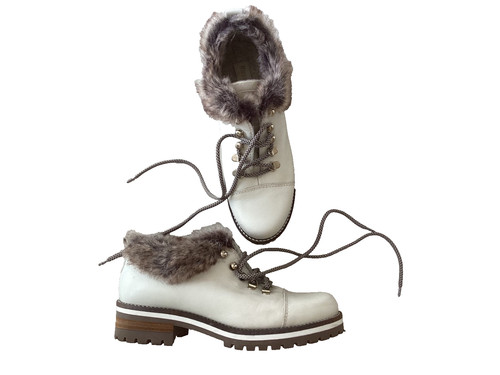 Russell bromley icelander - russell, &