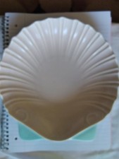Poole shell bowl
