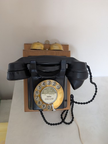 Vintage gpo 232 bakelite - vintage,