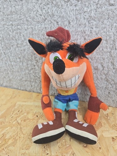 Vintage 2001 crash bandicoot - vintage,