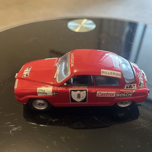 Ixo saab v4 - 1/43, 96