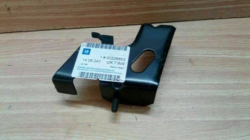 Rear bumper bracket - bracket, for