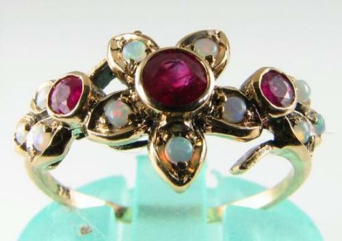 9ct gold ruby opal - 9k,