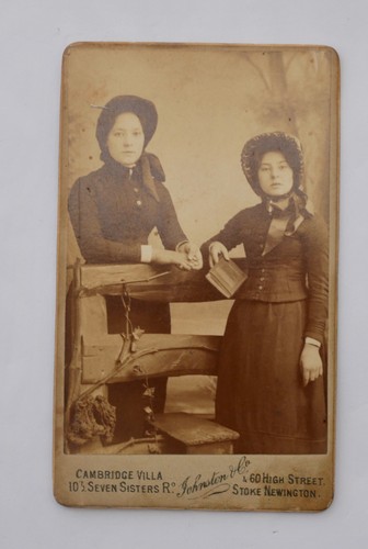 Cdv pretty ladies - 2,