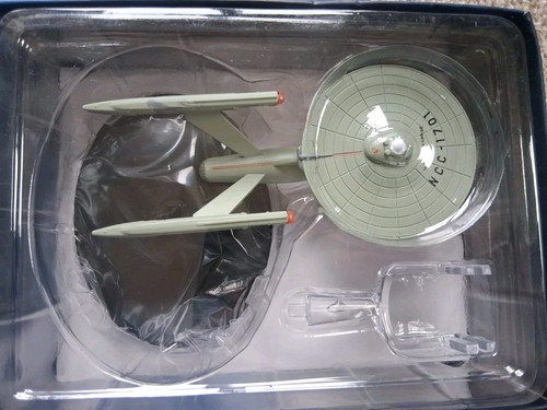 Star trek eaglemoss uss - eaglemoss,