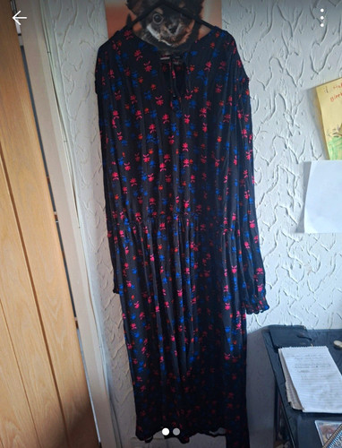 Phase eight women size 26 - eight,