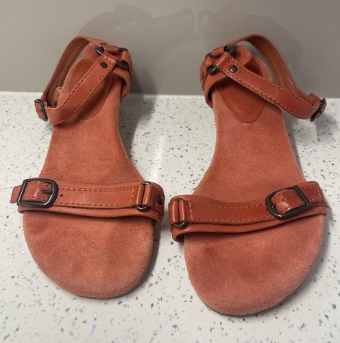 Clarks women sandals size - women’s,