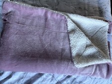 Lilac Fleece Lined Throw 150 X 160 Cm