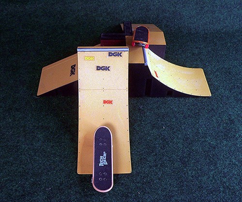 2009 spin master finger - spin,