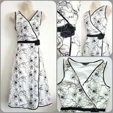 LANS'END Size 8 White/Black 100% Cotton Elegant Embroidered Occasion Wrap Dress