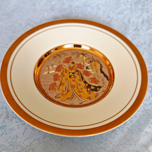 Porcelain decorative plate - porcelain,
