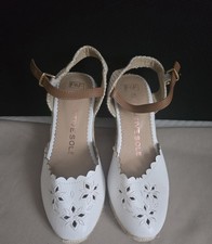 New Womens White Shoes Size 3