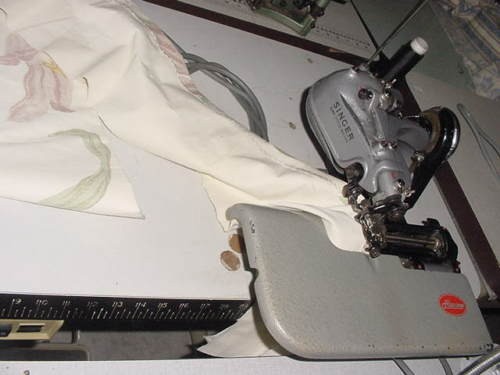 Singer industrial blind hemmer - industrial,