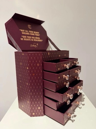 Charlotte tilbury advent - tilbury,