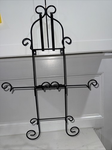 Black metal tier vertical - metal,
