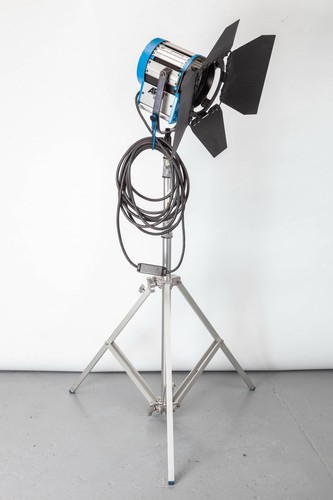 Arri studio 1000 fresnel - arri, light
