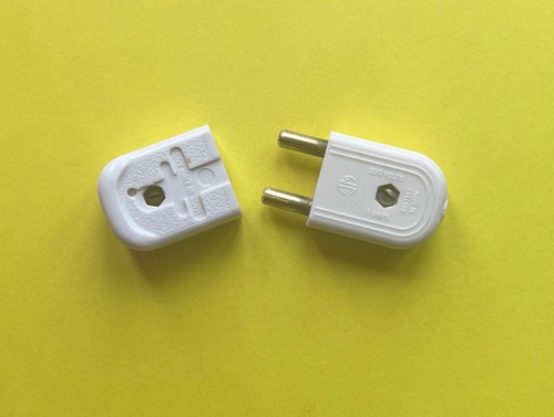 Pin white mains plug and - 2,