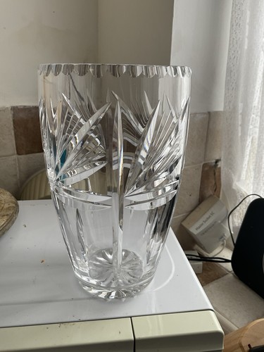 Vintage heavy hand cut lead - cut,