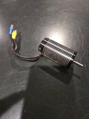 Traxxas 2200kv brushless - traxxas,