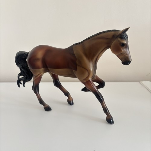 Breyer traditional gem twist - breyer,