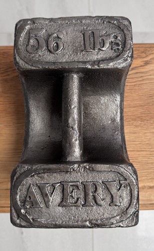 Vintage avery cast iron - ,