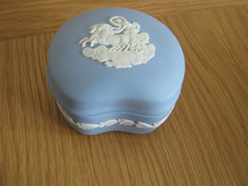 Blue wedgwood jasperware - wedgwood,
