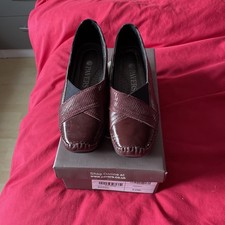 PAVERS Smart Burgundy Leather