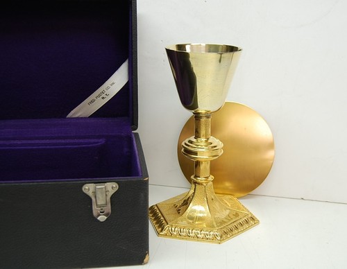 Gold plated gothic style - gold,