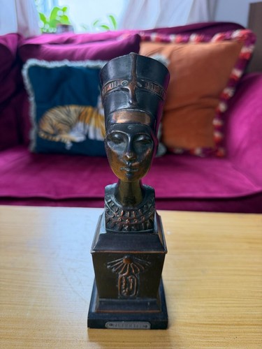 Vintage heavy queen nefertiti - vintage,