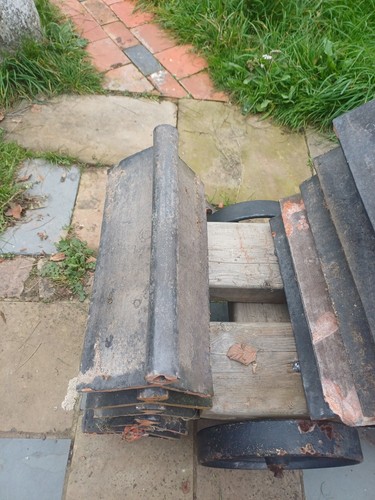 Reclaimed antique ridge - antique, tiles