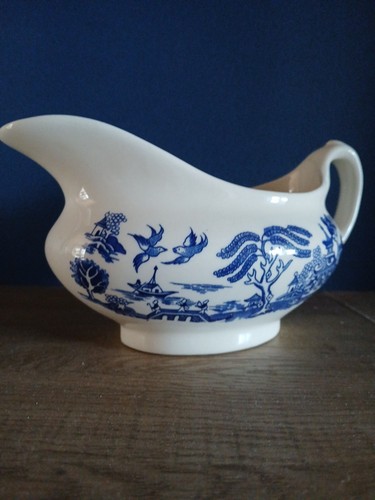 Old willow english ironstone - willow,