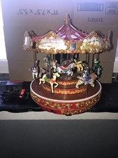 Mr. Christmas, Triple Decker