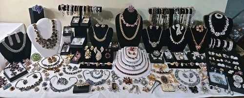 Huge vtg rhinestone jewelry - huge,
