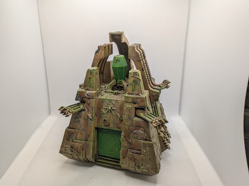 Warhammer 40k necrons monolith - warhammer,