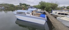 Dawn craft 23ft Cabin Cruiser River Boat Broads Cruiser Project