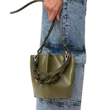NWOT GANNI 3-Way Diamond