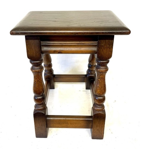 Antique style oak joint - oak,