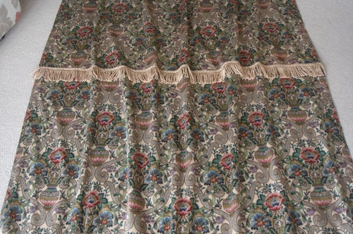 Door curtain sanderson - door,
