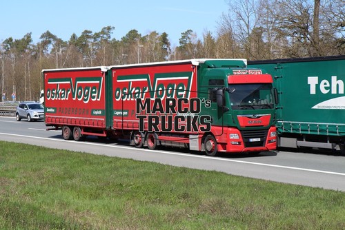 Truck photo man - truck, tgx