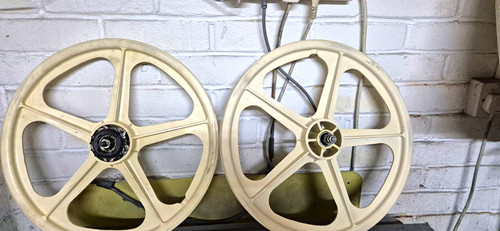 Original 1980 vintage - 1980's, white
