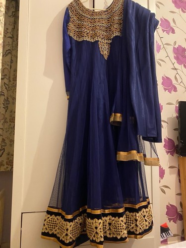 Asian women salwar kameez - salwar,